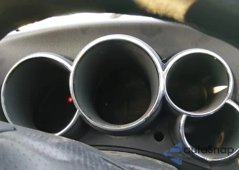 2005 Toyota Matrix from USA, damaged, VIN 2T1KR32E35C404142